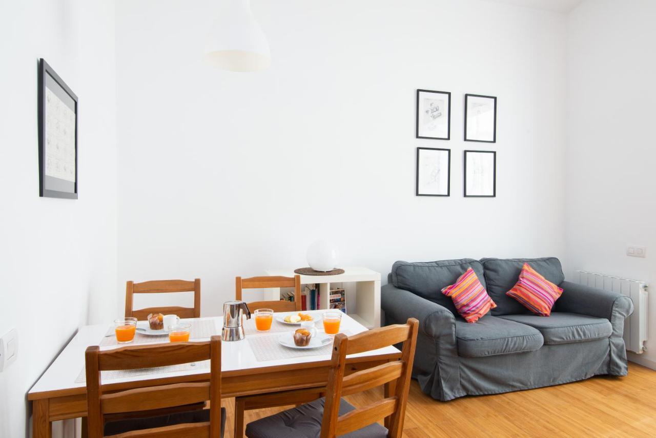 Barcelona Cozy Apartment מראה חיצוני תמונה