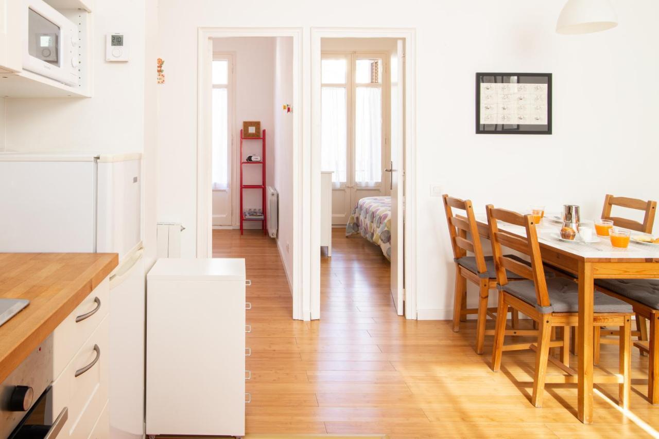 Barcelona Cozy Apartment מראה חיצוני תמונה