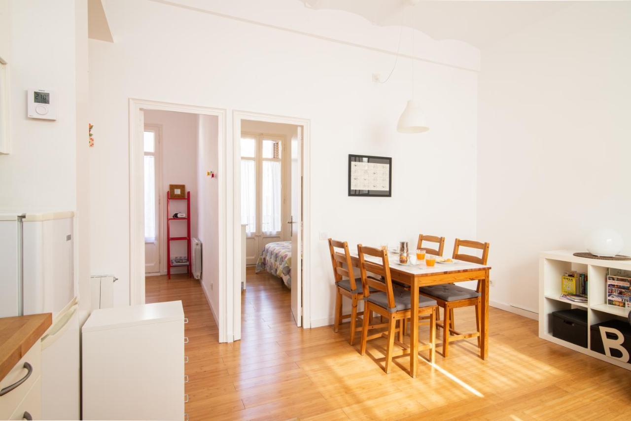 Barcelona Cozy Apartment מראה חיצוני תמונה